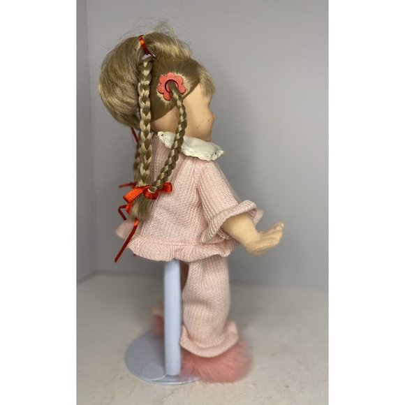 Universal Studios Dr. Seuss Cat in the Hat 13” Girl Doll 2009 With Stand No Box - Picture 5 of 12